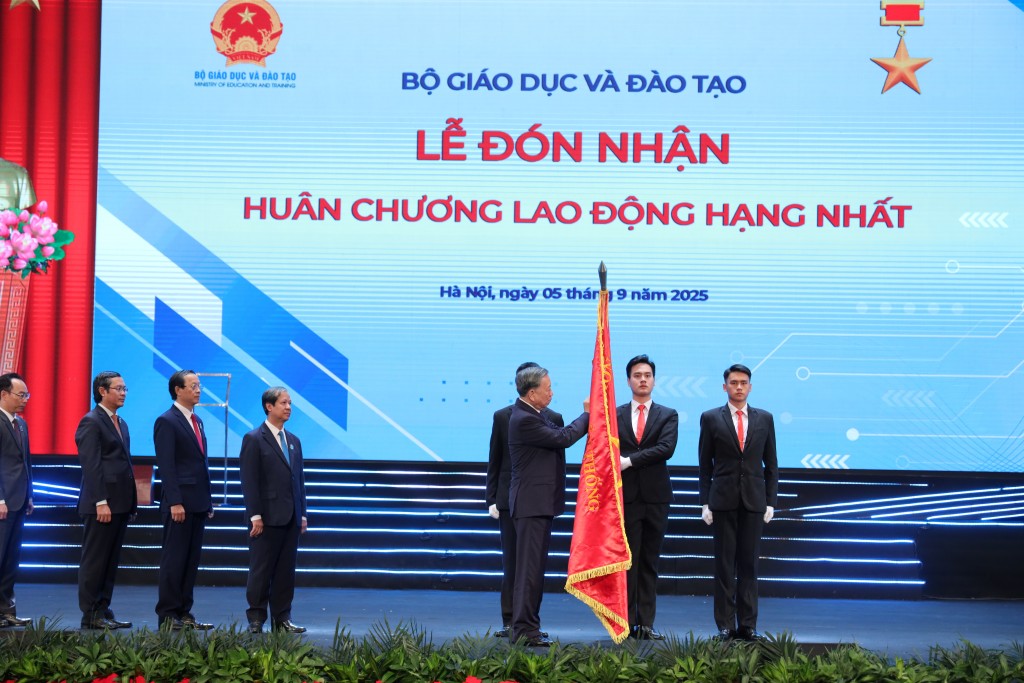 Thế hệ trẻ phải làm nên chiến thắng mới bằng tri thức, bản lĩnh, sáng tạo