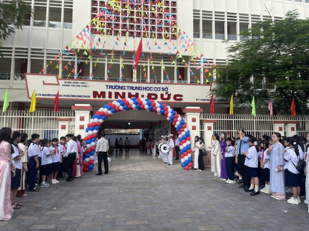 TP Hồ Chí Minh rộn ràng chào đón năm học mới