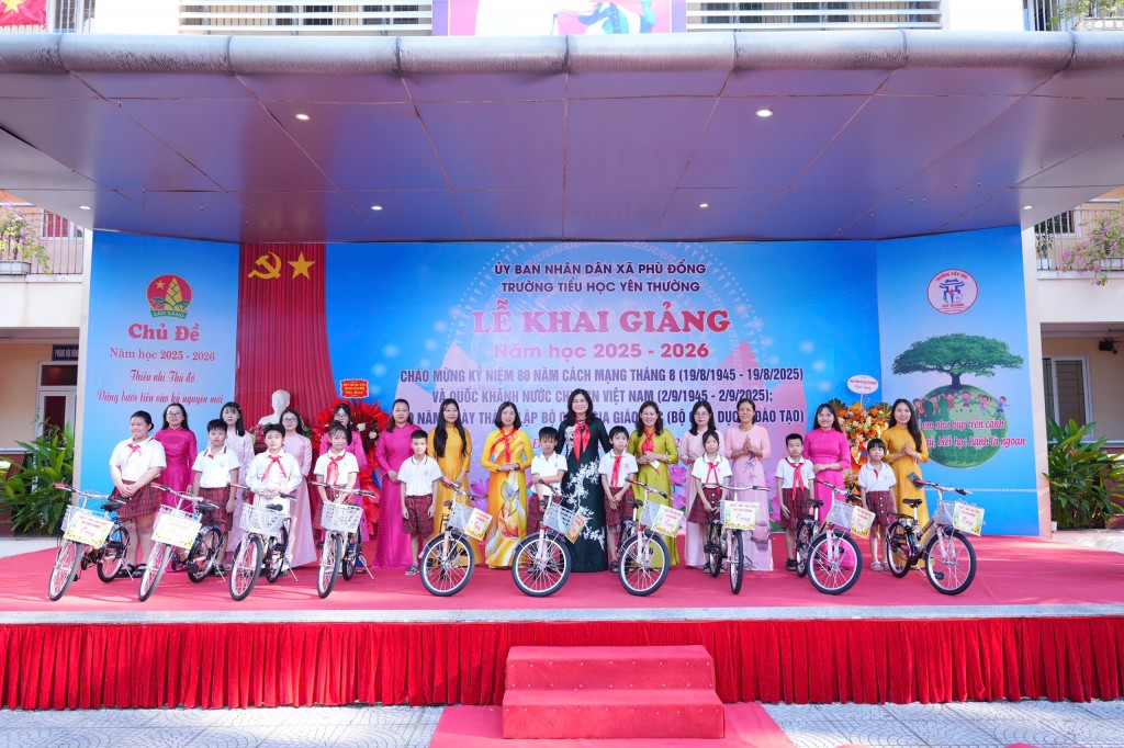 Xã Phù Đổng: Rộn ràng Lễ khai giảng năm học mới