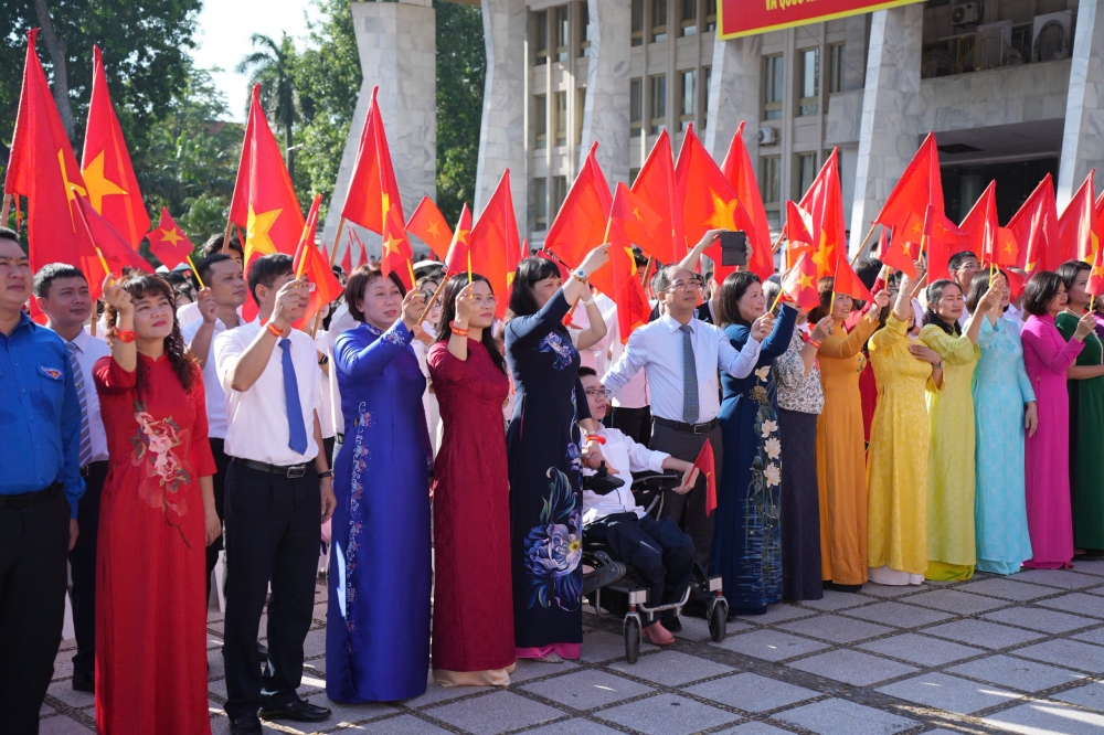 Trường THPT Việt Đức: Rèn đức, luyện tài, đáp ứng yêu cầu của công dân toàn cầu Trường THPT Việt Đức: Rèn đức, luyện tài, đáp ứng yêu cầu của công dân toàn cầu