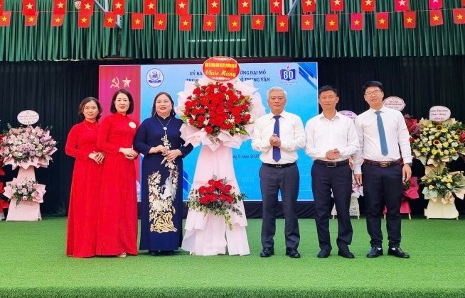 Hơn 11.300 học sinh phường Đại Mỗ nô nức bước vào năm học mới