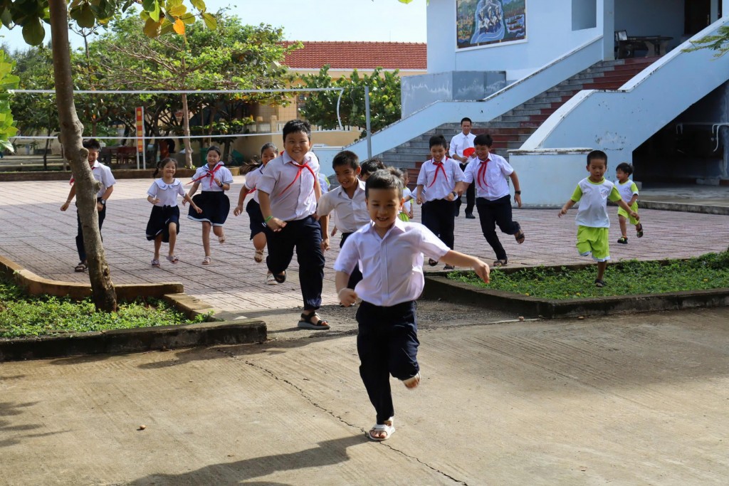Niềm vui tới trường trên Đặc khu Trường Sa