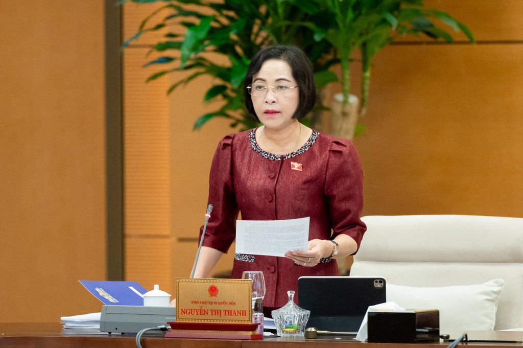 Phó Chủ tịch Quốc hội Nguyễn Thị Thanh phát biểu
