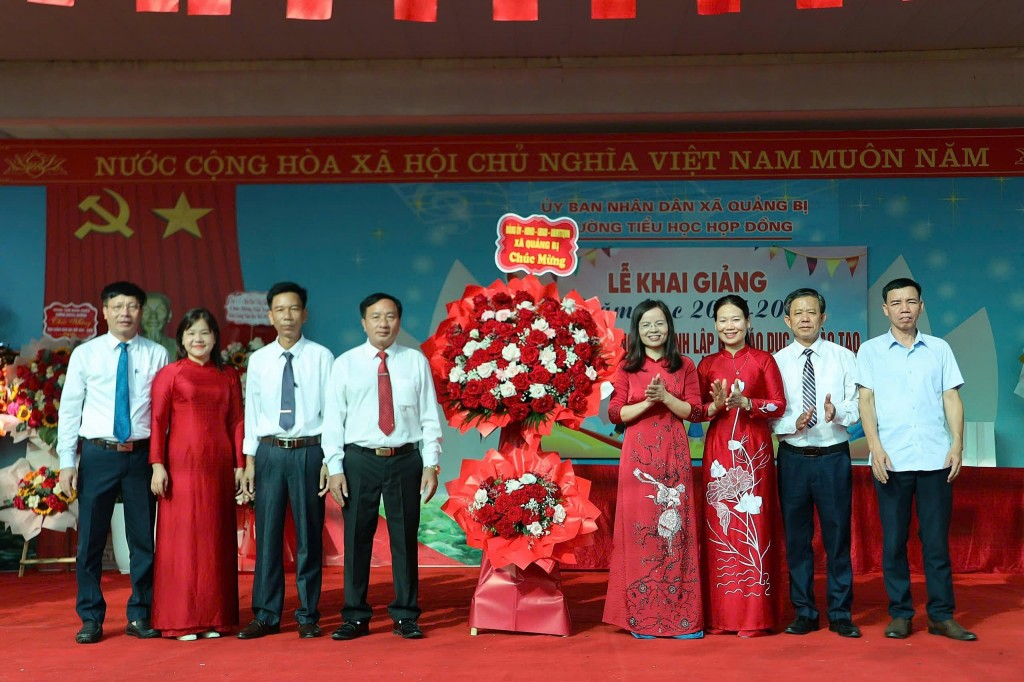 Các trường học xã Quảng Bị tưng bừng đón năm học mới