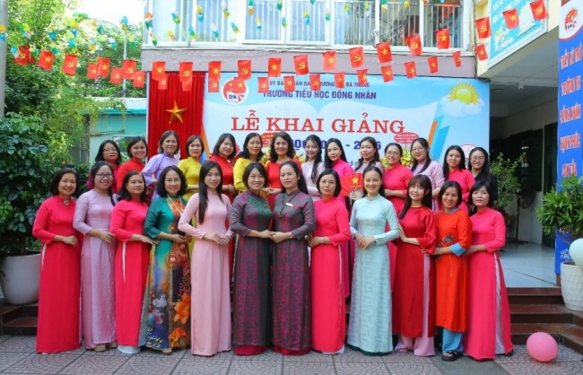 Cô trò trường Tiểu học Đồng Nhân tưng bừng khai giảng năm học mới