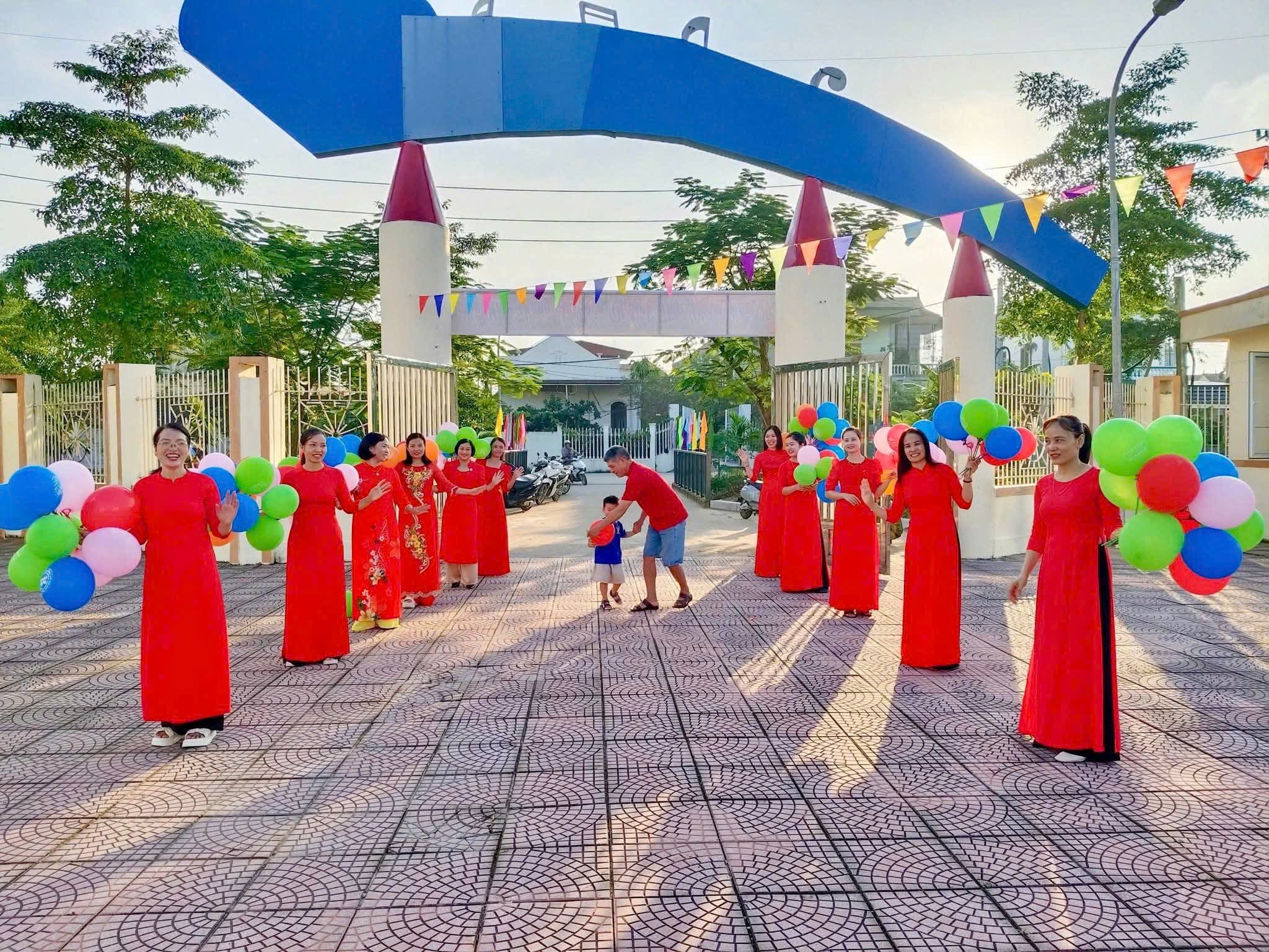 Không khí rộn ràng chào đón năm học mới tại xã Phú Xuyên