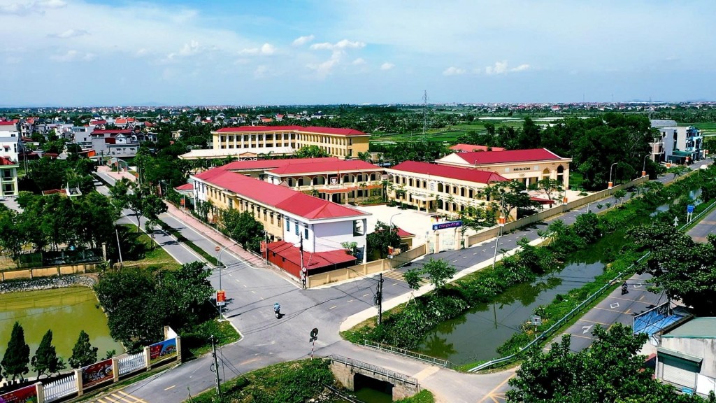 Đường huyện ĐH02 thúc đẩy kết nối, phát triển kinh tế Đường huyện ĐH02 thúc đẩy kết nối, phát triển kinh tế