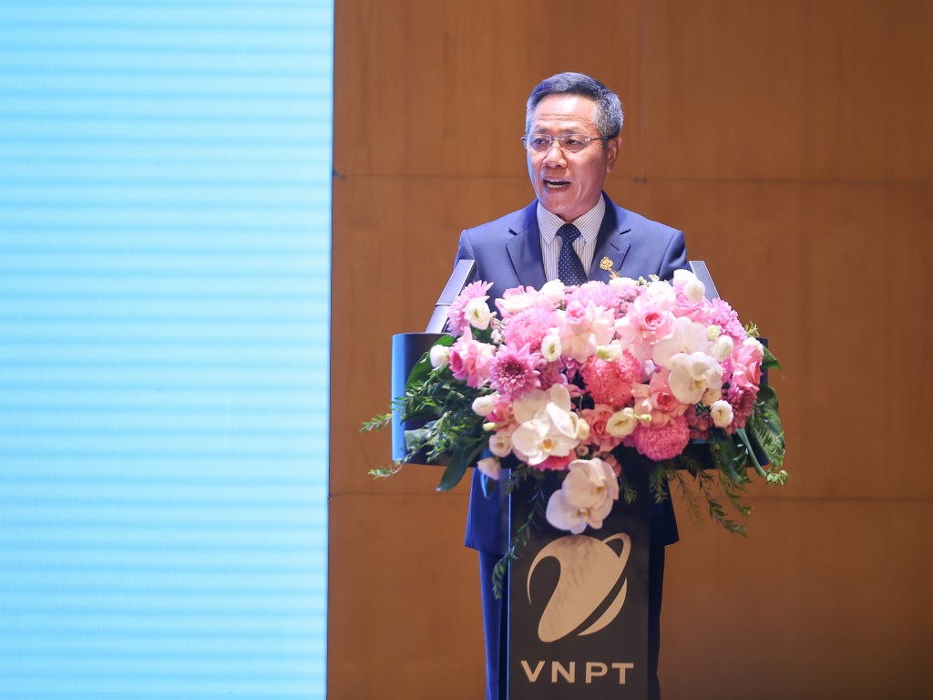 Ông Tô Dũng Thái, Chủ tịch Hội đồng Thành viên Tập đoàn VNPT phát biểu tại buổi lễ - Ảnh: VGP/Nhật Bắc