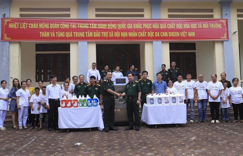 Góp phần giảm bớt khó khăn với nạn nhân nhiễm chất độc da cam