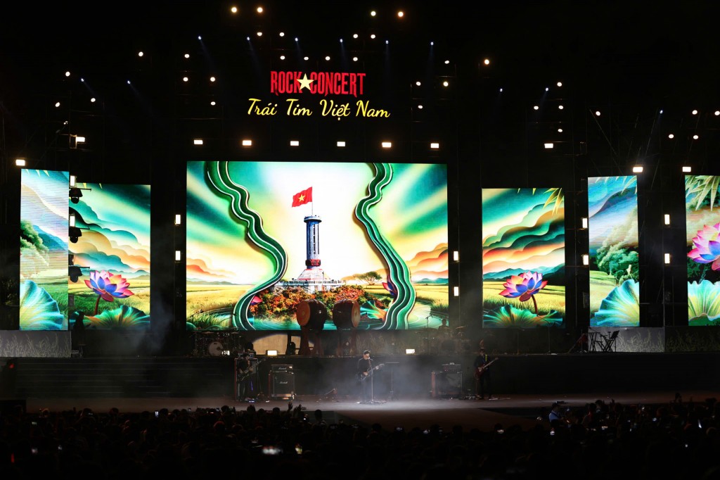 Nhịp cầu để lịch sử chạm đến trái tim giới trẻ bằng âm nhạc Nhịp cầu để lịch sử chạm đến trái tim giới trẻ bằng âm nhạc