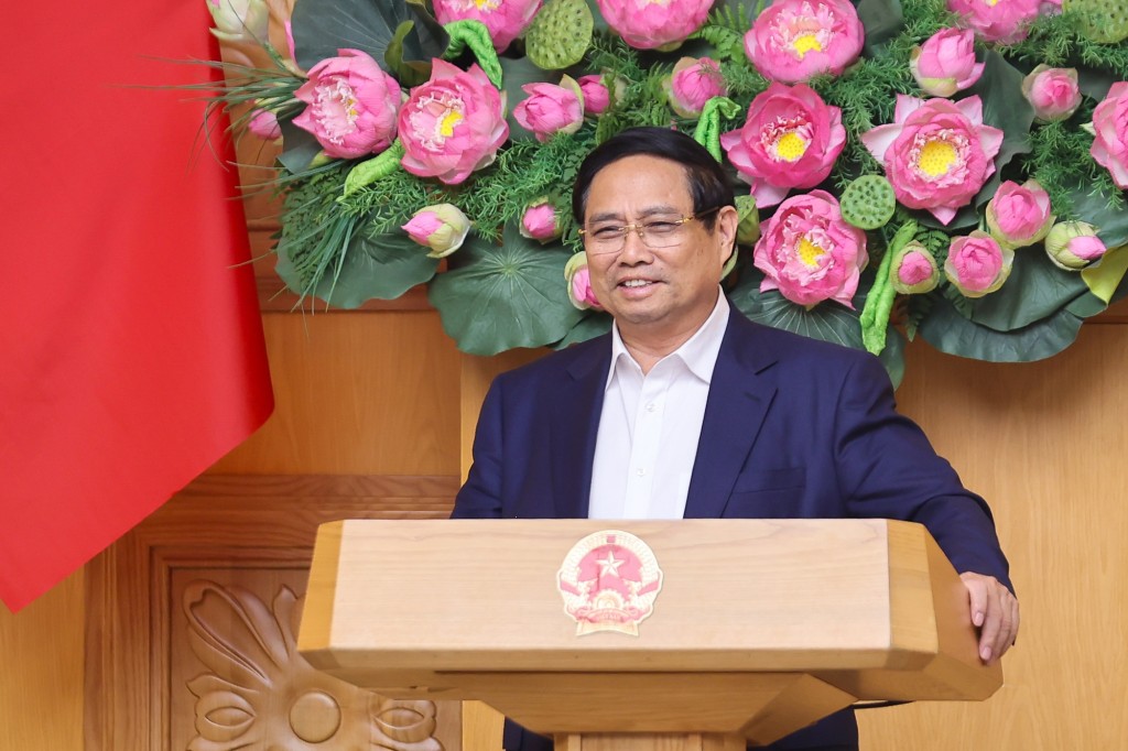 Thủ tướng Phạm Minh Chính cảm ơn các ý kiến đóng góp tâm huyết, trách nhiệm, với tư duy, phương pháp luận, cách tiếp cận giải quyết vấn đề khoa học, sát thực tế của các thành viên Hội đồng Tư vấn chính sách - Ảnh: VGP/Nhật Bắc Thủ tướng Phạm Minh Chính cảm ơn các ý kiến đóng góp tâm huyết, trách nhiệm, với tư duy, phương pháp luận, cách tiếp cận giải quyết vấn đề khoa học, sát thực tế của các thành viên Hội đồng Tư vấn chính sách - Ảnh: VGP/Nhật Bắc