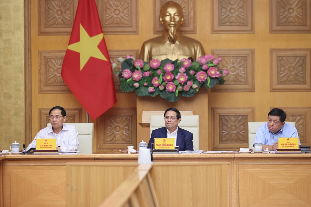 Thủ tướng yêu cầu các bộ, cơ quan chủ động giải quyết theo thẩm quyền những khó khăn, vướng mắc - Ảnh: VGP/Nhật Bắc Thủ tướng yêu cầu các bộ, cơ quan chủ động giải quyết theo thẩm quyền những khó khăn, vướng mắc - Ảnh: VGP/Nhật Bắc