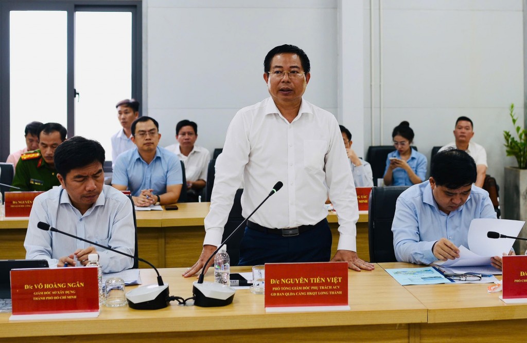 Ông Nguyễn Tiến Việt, Phó Tổng Giám đốc phụ trách ACV cho biết, ngày 25/9, các đơn vị sẽ tổ chức bay hiệu chuẩn đường cất hạ cánh số 1 - Ảnh: VGP/AT