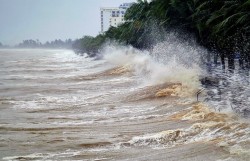 Bão số 7 sẽ suy yếu dần thành áp thấp nhiệt đới, gió giật cấp 11