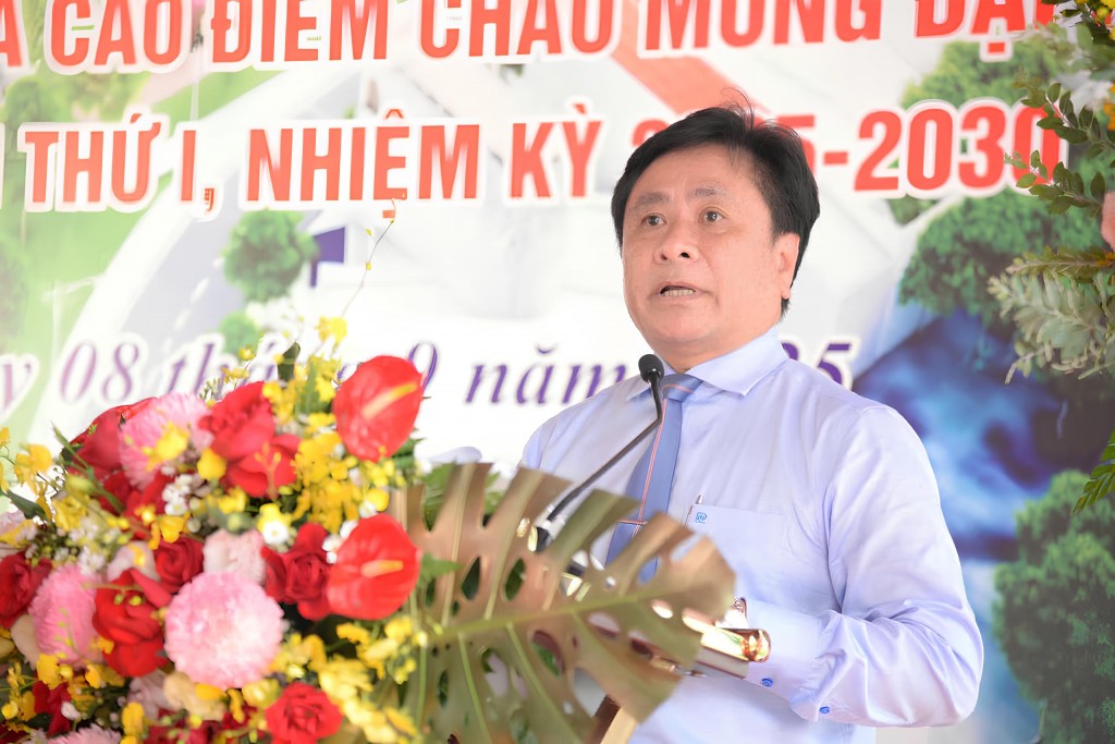 Phó Chủ tịch thường trực UBND tỉnh Đồng Tháp Trần Văn Dũng phát biểu. Phó Chủ tịch thường trực UBND tỉnh Đồng Tháp Trần Văn Dũng phát biểu.