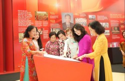 Thêm tự hào về những đóng góp của Mặt trận Tổ quốc cho sự nghiệp xây dựng và phát triển đất nước