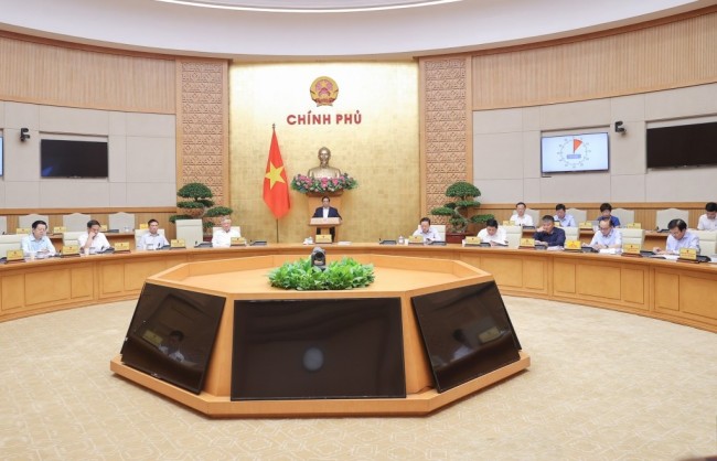 Bảo đảm luật phải thể chế hóa đầy đủ chủ trương, đường lối, chính sách của Đảng và Nhà nước