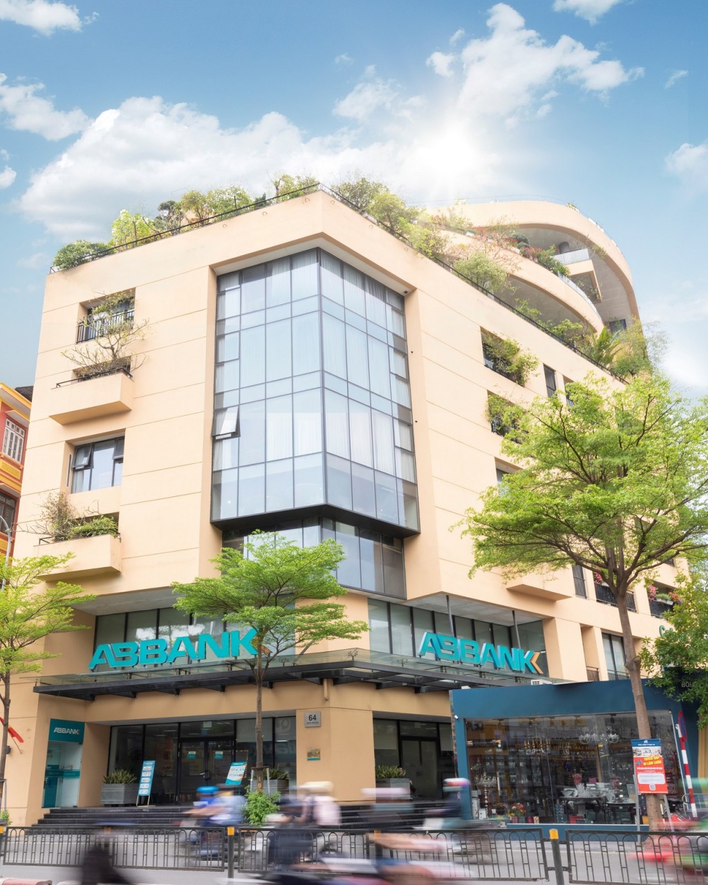 ABBANK “may đo” giải pháp tài chính cho doanh nghiệp may mặc Việt Nam ABBANK “may đo” giải pháp tài chính cho doanh nghiệp may mặc Việt Nam