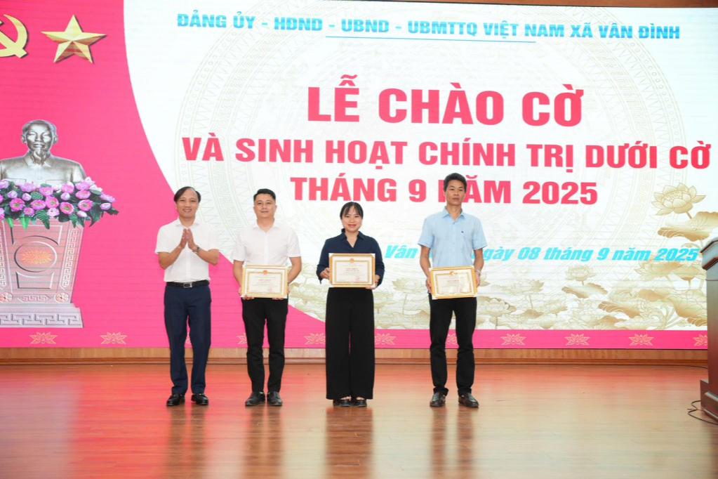 Vân Đình vươn lên vị trí 14 về chỉ số phục vụ người dân