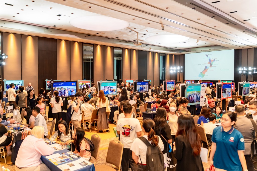 Ngày hội Giáo dục New Zealand là sự kiện giáo dục uy tín và lớn nhất của chính phủ New Zealand tại Việt Nam Ngày hội Giáo dục New Zealand là sự kiện giáo dục uy tín và lớn nhất của chính phủ New Zealand tại Việt Nam