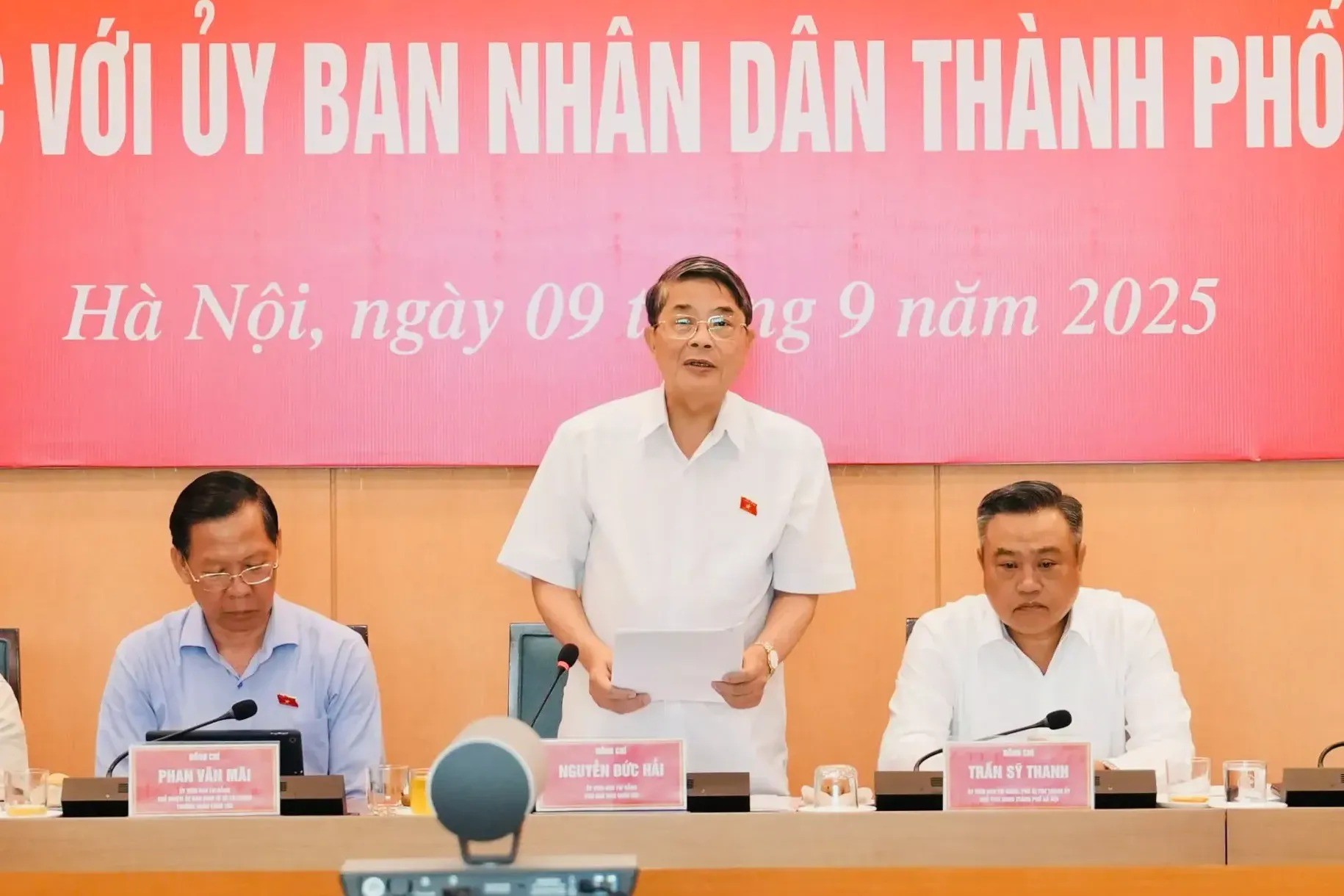 Phó Chủ tịch Quốc hội Nguyễn Đức Hải phát biểu chỉ đạo tại buổi làm việc Phó Chủ tịch Quốc hội Nguyễn Đức Hải phát biểu chỉ đạo tại buổi làm việc