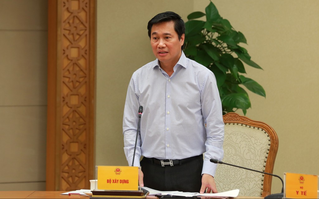 Thứ trưởng Bộ Xây dựng Nguyễn Tường Văn báo cáo tại cuộc họp - Ảnh: VGP/Minh Khôi Thứ trưởng Bộ Xây dựng Nguyễn Tường Văn báo cáo tại cuộc họp - Ảnh: VGP/Minh Khôi