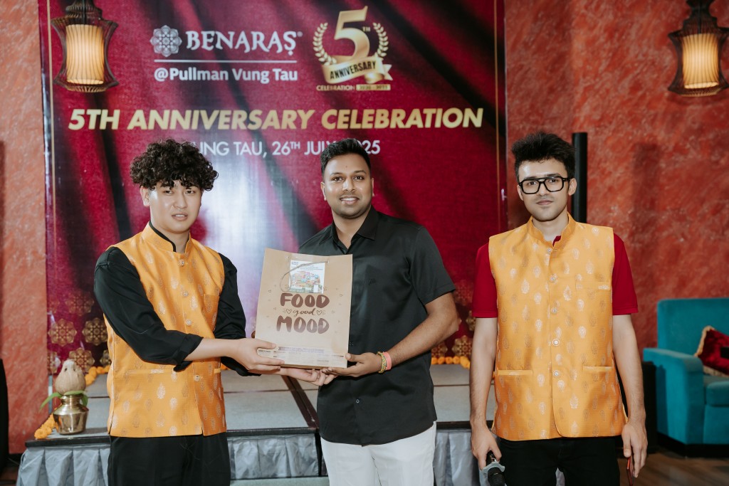 Benaras Masala Bay, 5 năm 