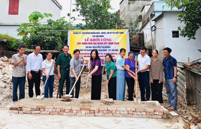 Xã Vân Đình khởi công xây dựng Nhà Đại đoàn kết cho hộ đặc biệt khó khăn