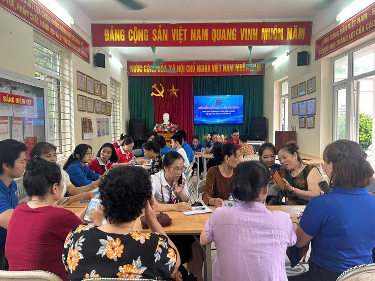 Phát huy sức mạnh cộng đồng để xây dựng công dân số