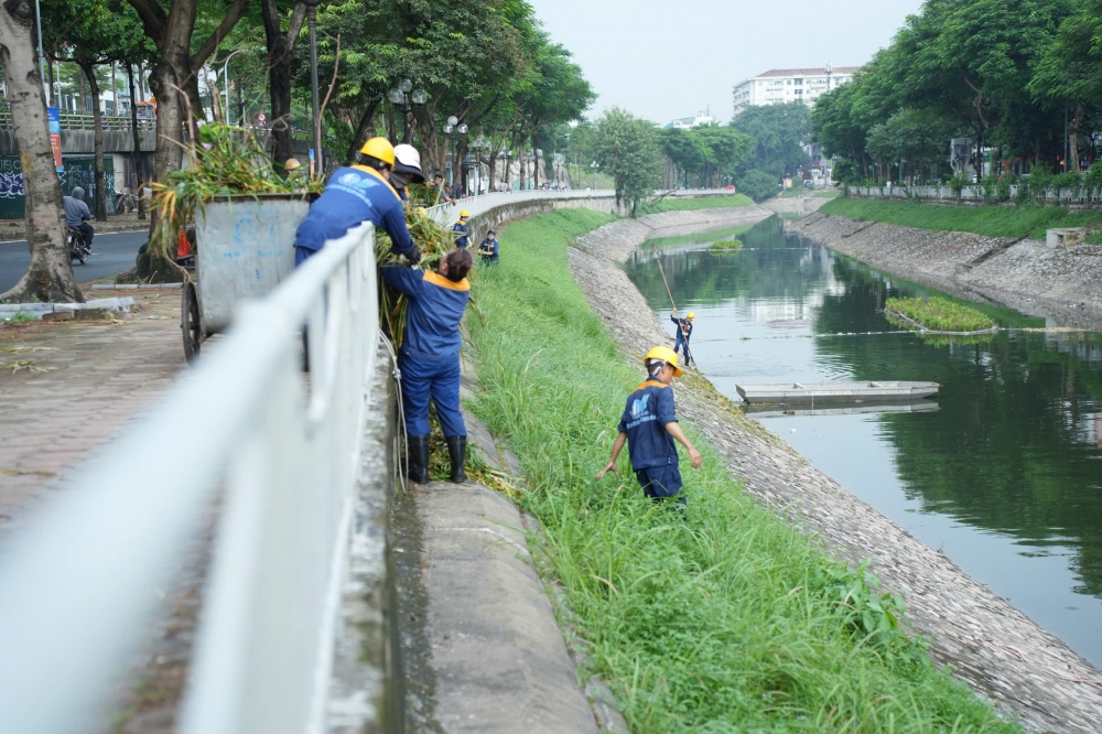Hà Nội bắt đầu bổ cập nước hồ Tây để “hồi sinh” sông Tô Lịch Hà Nội bắt đầu bổ cập nước hồ Tây để “hồi sinh” sông Tô Lịch