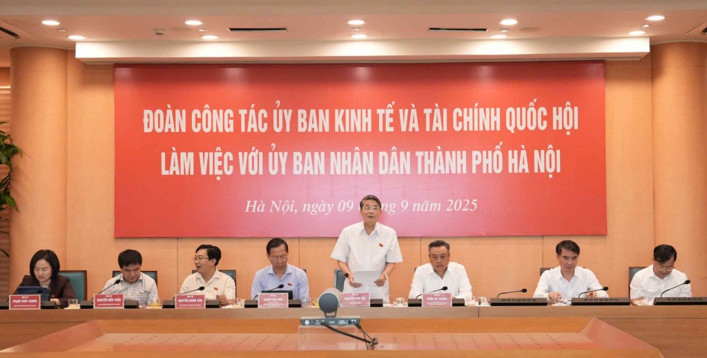 Ủy viên Trung ương Đảng, Phó Chủ tịch Quốc hội Nguyễn Đức Hải dự và phát biểu chỉ đạo tại buổi làm việc Ủy viên Trung ương Đảng, Phó Chủ tịch Quốc hội Nguyễn Đức Hải dự và phát biểu chỉ đạo tại buổi làm việc