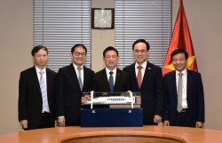 Hyundai Rotem muốn hợp tác phát triển đường sắt tốc độ cao với Việt Nam