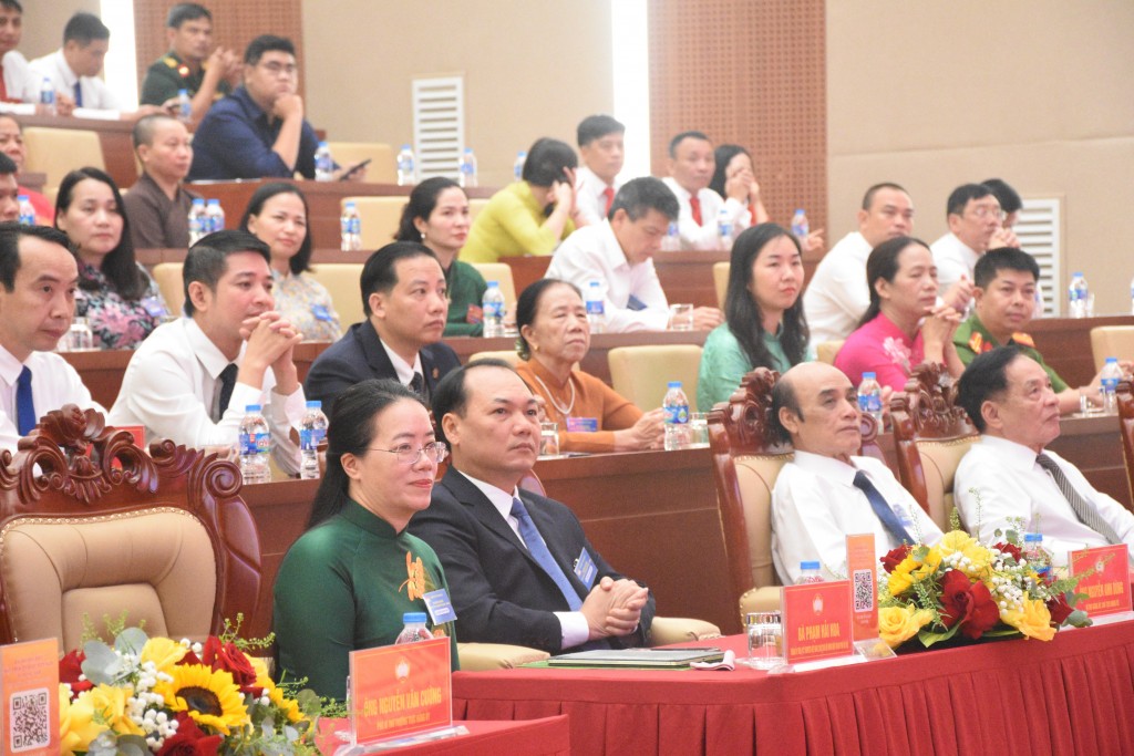 Tập trung trí tuệ, phát huy sáng tạo, xây dựng Đông Anh phát triển