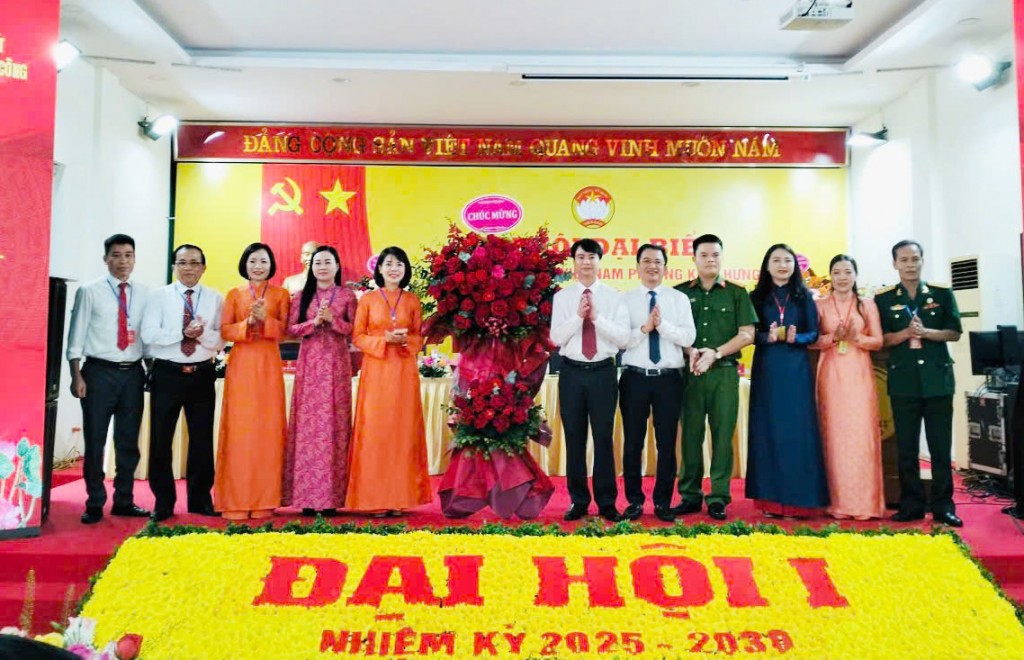 Các đồng chí  Các đồng chí