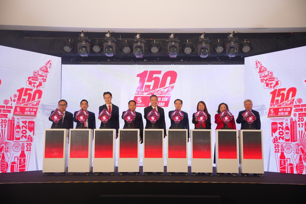 Chiến dịch _150 Năm Di Sản Vươn Cao_ của SABECO chính thức được khởi động Chiến dịch _150 Năm Di Sản Vươn Cao_ của SABECO chính thức được khởi động