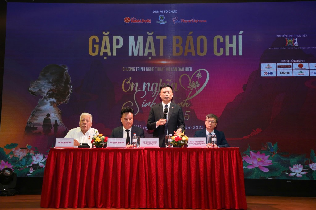 Ban Tổ chức thông tin về chương trình