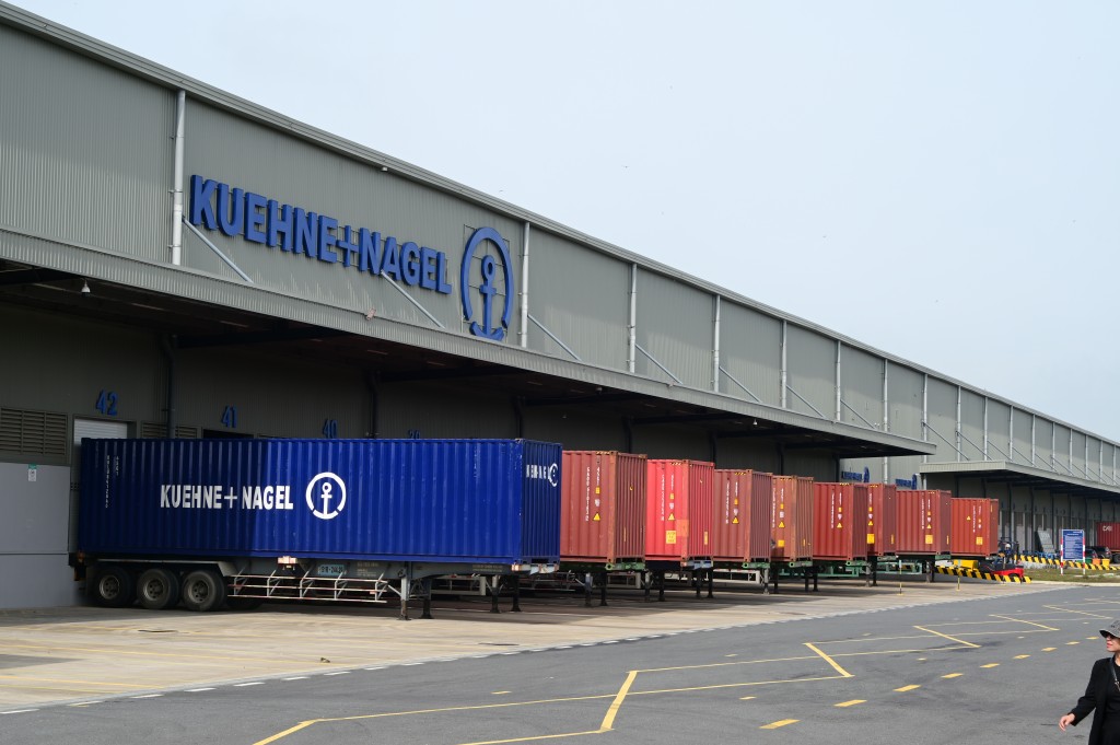 Kuehne+Nagel và Tập đoàn LEGO khai trương trung tâm phân phối khu vực mới tại Việt Nam Kuehne+Nagel và Tập đoàn LEGO khai trương trung tâm phân phối khu vực mới tại Việt Nam