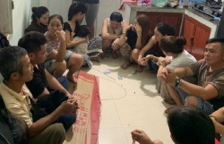 Diễn Châu (Nghệ An): Triệt xóa sới bạc “boong ke”, bắt giữ 15 đối tượng