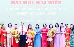 Phụ nữ Tây Hồ đoàn kết, sáng tạo, khẳng định vị thế tiên phong
