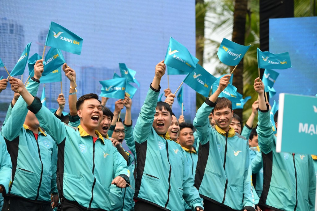 : Hướng ứng chiến dịch “Cùng hành động vì bầu trời xanh”, Xanh SM tổ chức cuộc thi video “Đi xanh – Sống xanh” trên Gen Green và tung nhiều ưu đãi sử dụng dịch hấp dẫn dành cho khách hàng