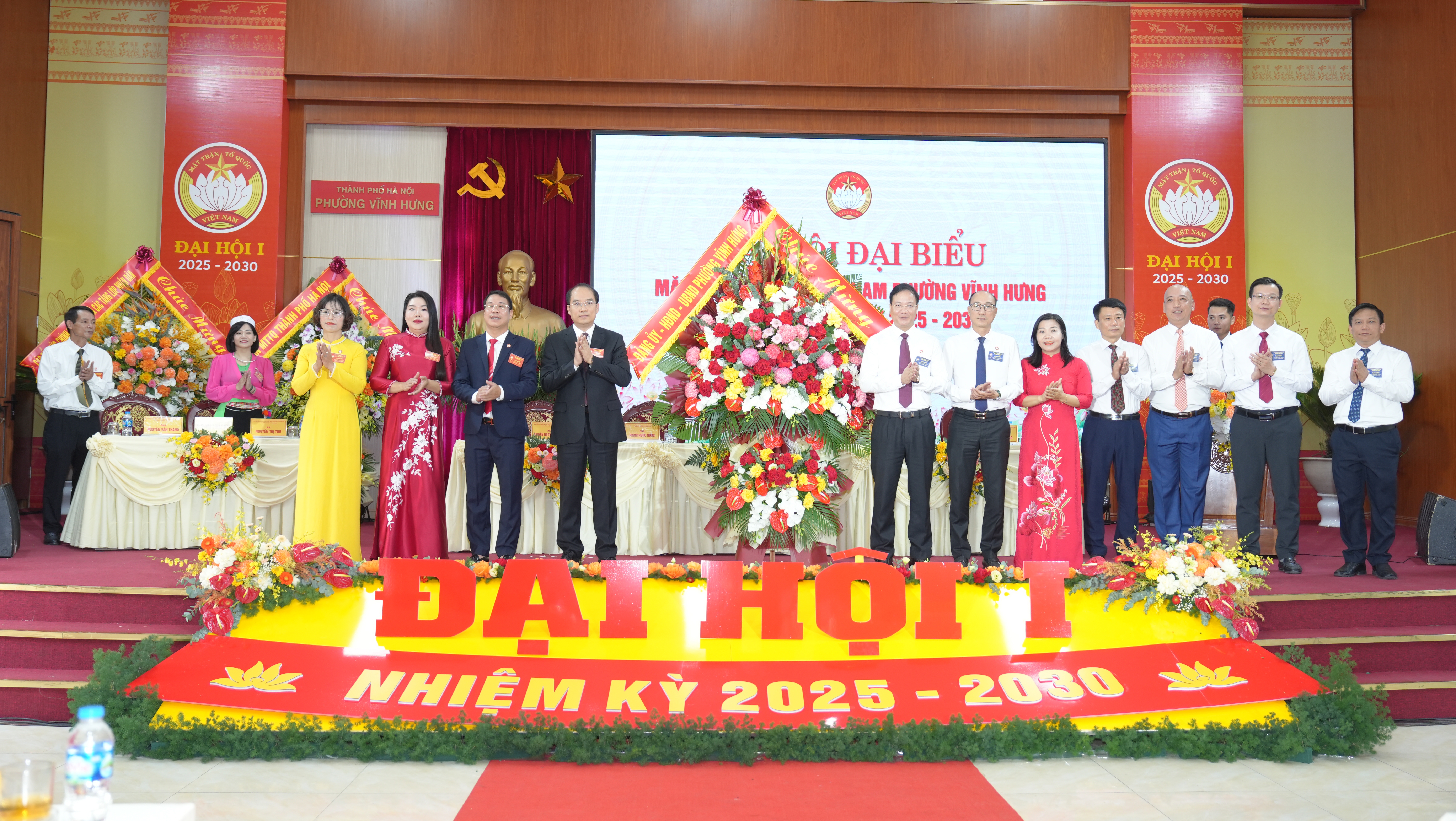 Phát huy sức mạnh đại đoàn kết toàn dân tộc, xây dựng phường Vĩnh Hưng phát triển bền vững