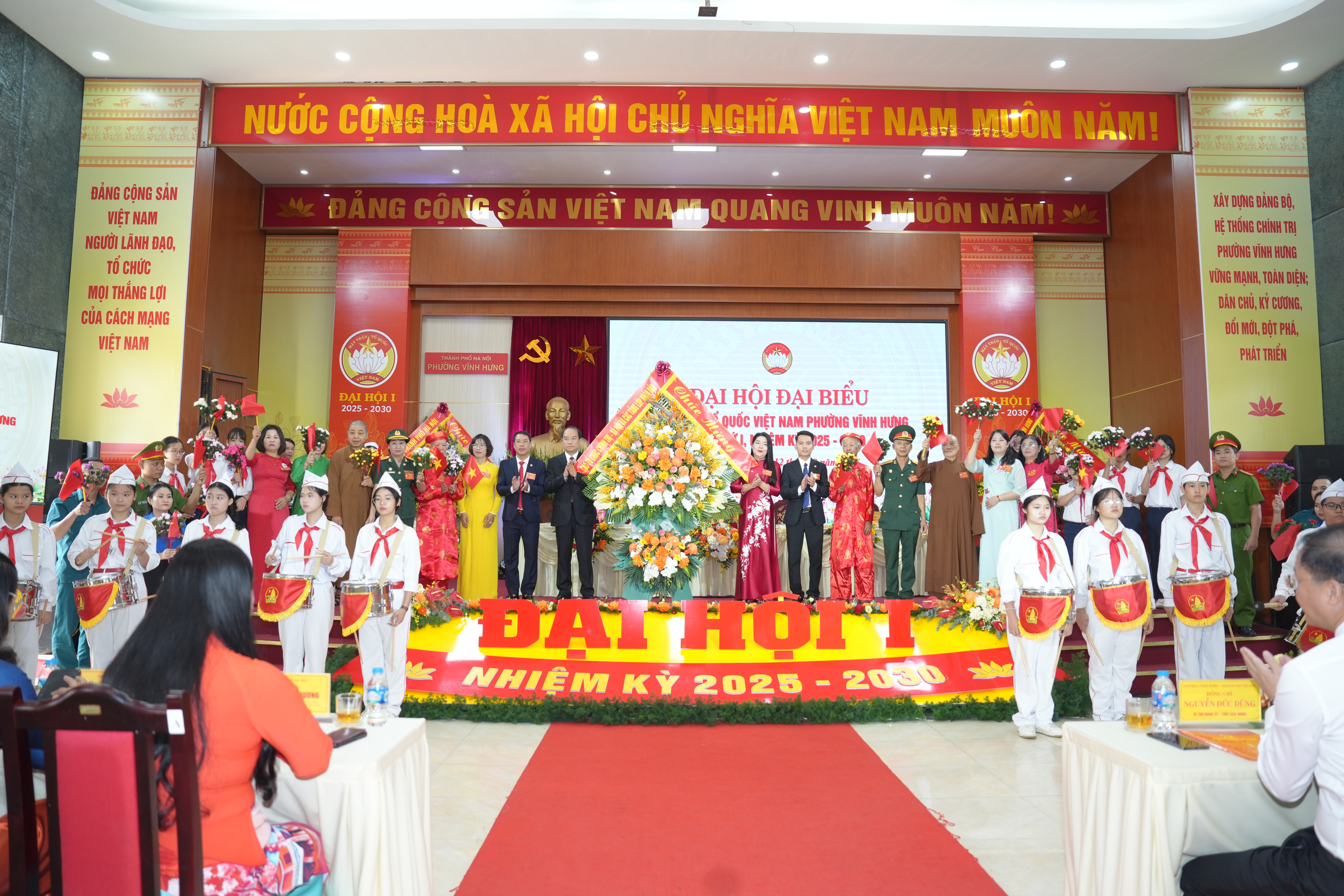 Phát huy sức mạnh đại đoàn kết toàn dân tộc, xây dựng phường Vĩnh Hưng phát triển bền vững