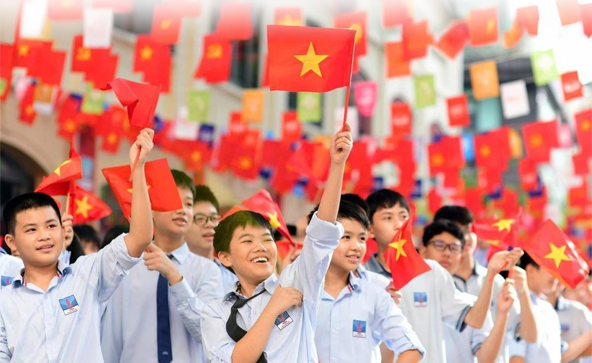 Bài 2: “Học tập suốt đời” - chìa khóa phát triển