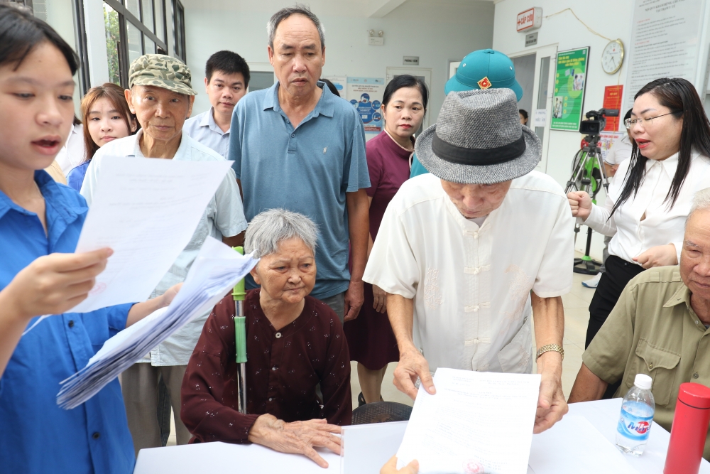 Hơn 6 vạn dân xã Tiến Thắng được khám bệnh miễn phí