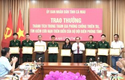 Cà Mau biểu dương những tấm gương cứu hộ ngư dân gặp nạn