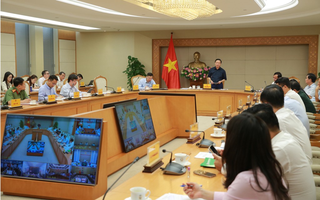 Phó Thủ tướng lưu ý sau khi sắp xếp, sáp nhập đơn vị hành chính cấp xã, nhiều địa phương cần sớm hoàn thiện quy hoạch đô thị, nông thôn và phân bổ nguồn lực hợp lý - Ảnh: VGP/Minh Khôi Phó Thủ tướng lưu ý sau khi sắp xếp, sáp nhập đơn vị hành chính cấp xã, nhiều địa phương cần sớm hoàn thiện quy hoạch đô thị, nông thôn và phân bổ nguồn lực hợp lý - Ảnh: VGP/Minh Khôi