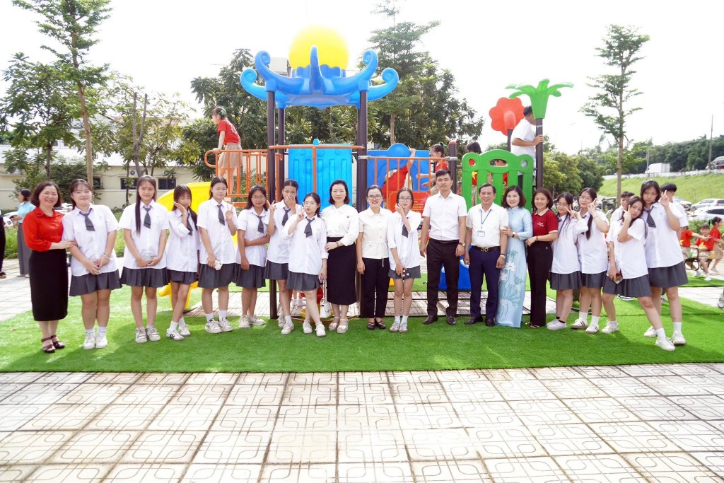 Phường Long Biên khánh thành công trình “Sân chơi cộng đồng” Phường Long Biên khánh thành công trình “Sân chơi cộng đồng”