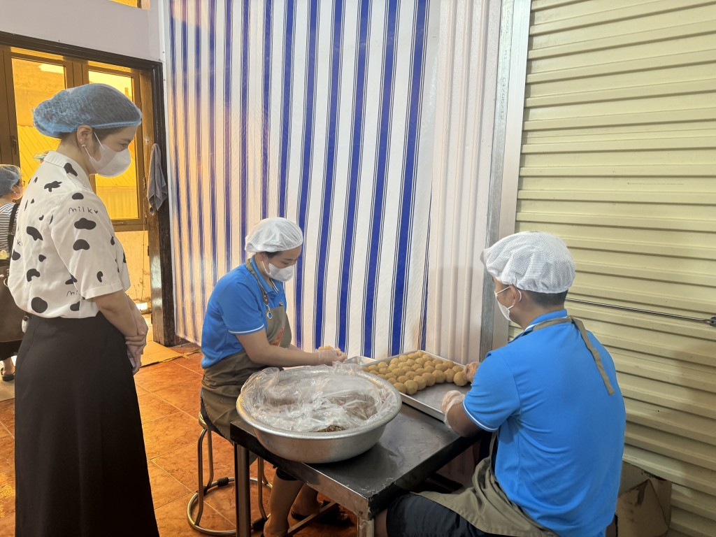 Giữ trọn hương vị truyền thống, nâng tầm chất lượng bánh Trung thu