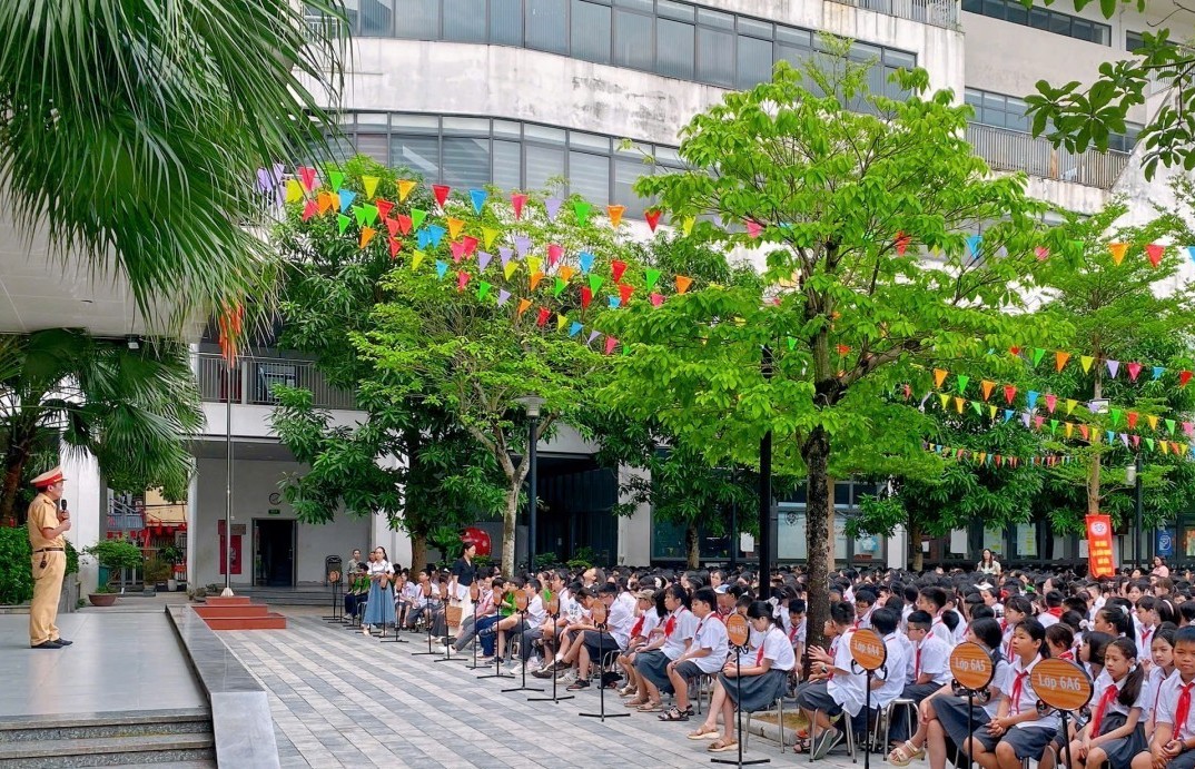 Đồng hành xây dựng "pháo đài" an toàn giao thông học đường
