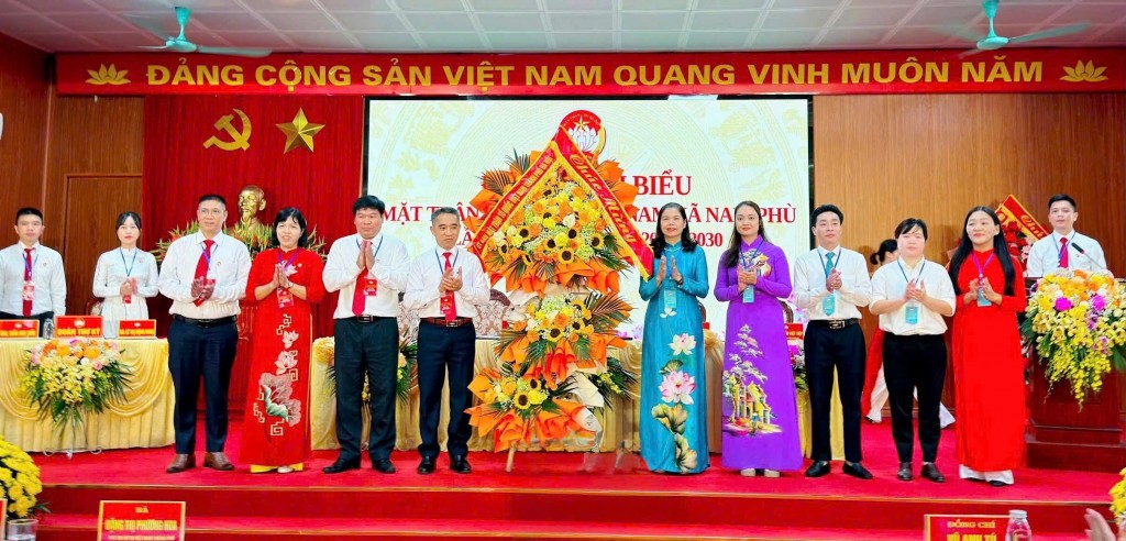 Mặt trận Tổ quốc xã Nam Phù quyết tâm xây dựng quê hương giàu đẹp, văn minh